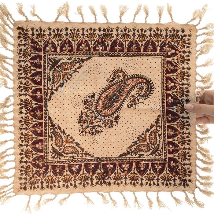 المفرش الإيراني: طباعة كلامكاري التقليدية في إصفهان  الكريم