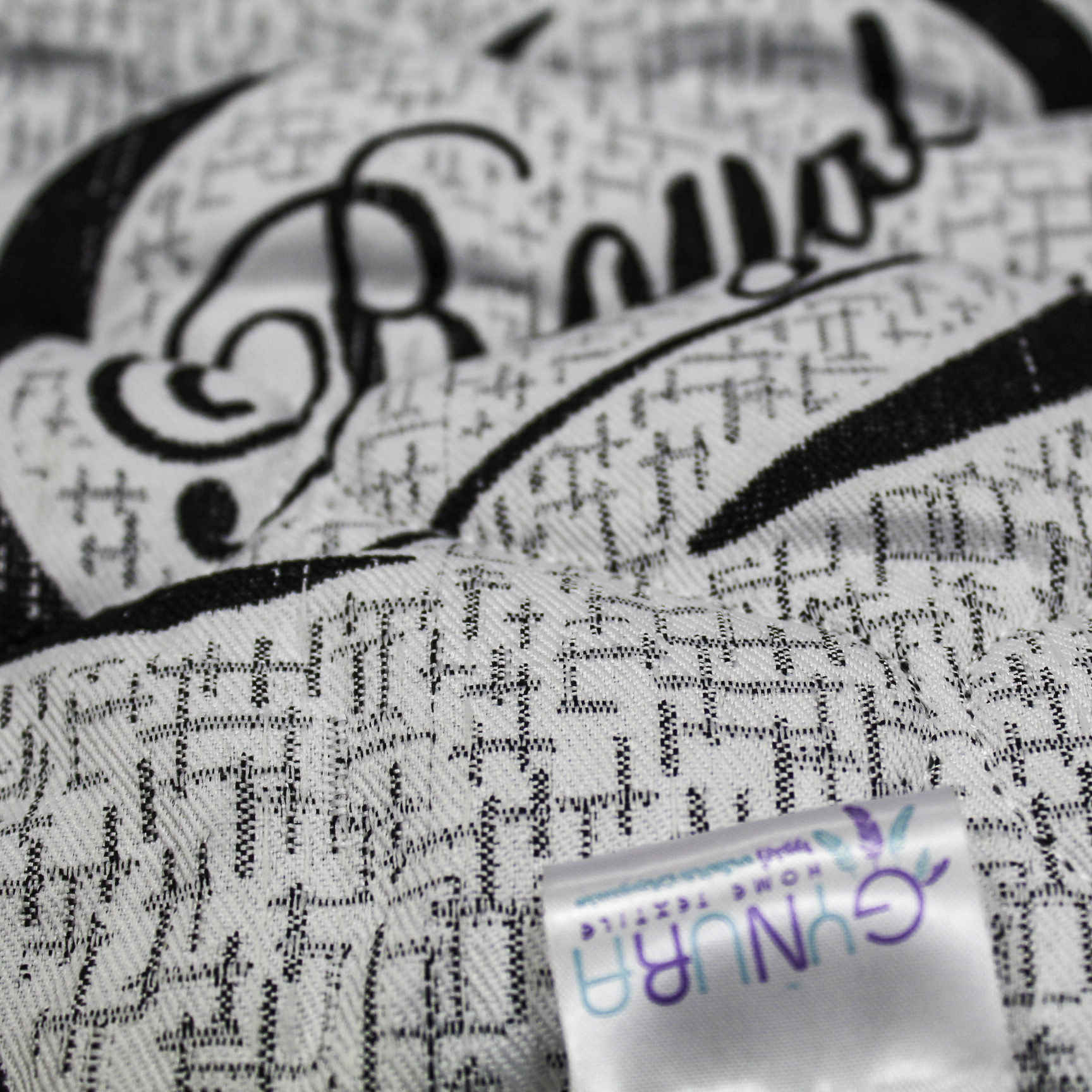 مرتبة أرضية للنوم حجم مفرد طراز رويال – 185×85 سم