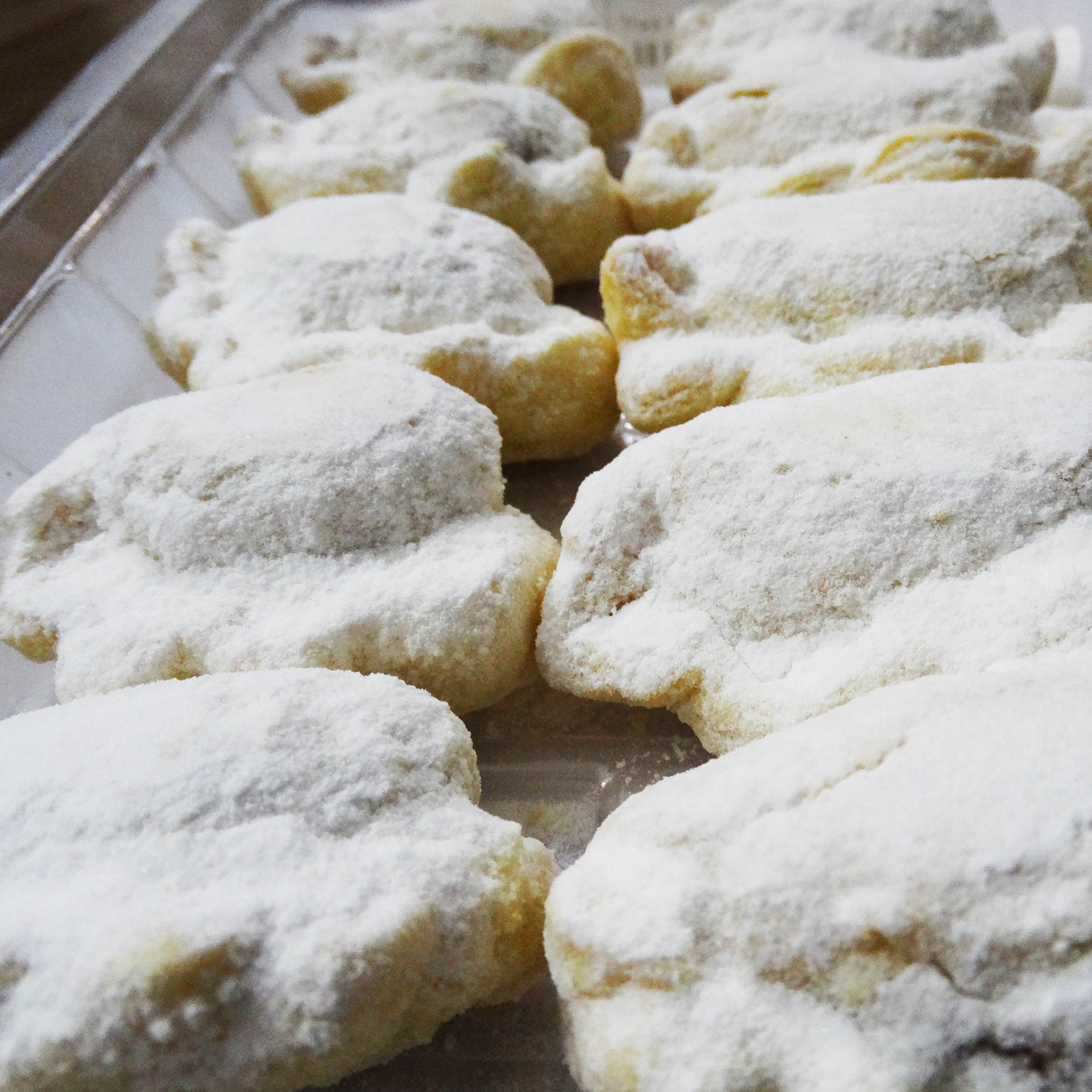 حلوى القطاب التقليدية الإيرانية المخبوزة في قزوين (2×)