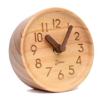 ساعات مكتبية خشبية