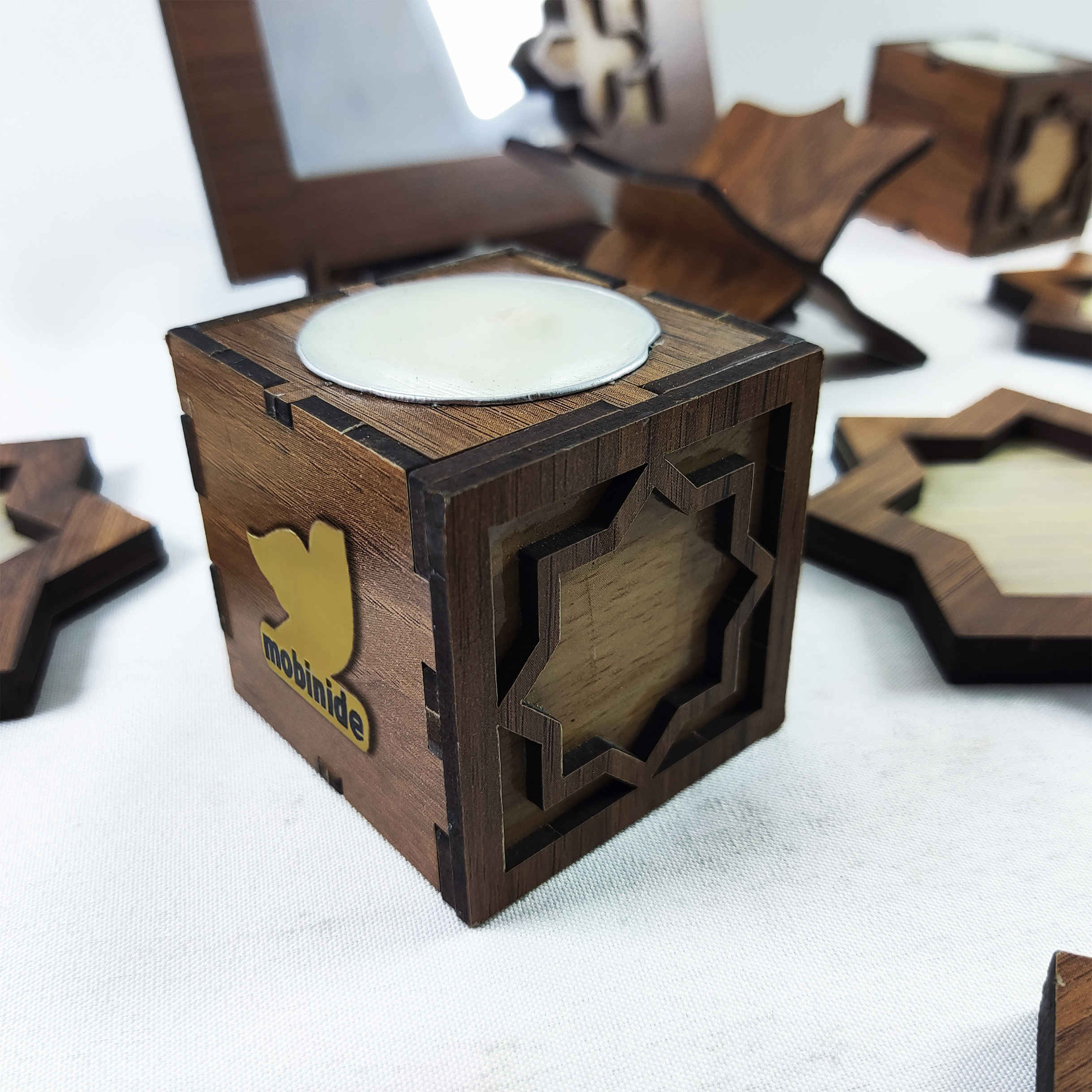 مجموعة السبعة من الخشب لنوروز الاحتفالات تصميم شمسة