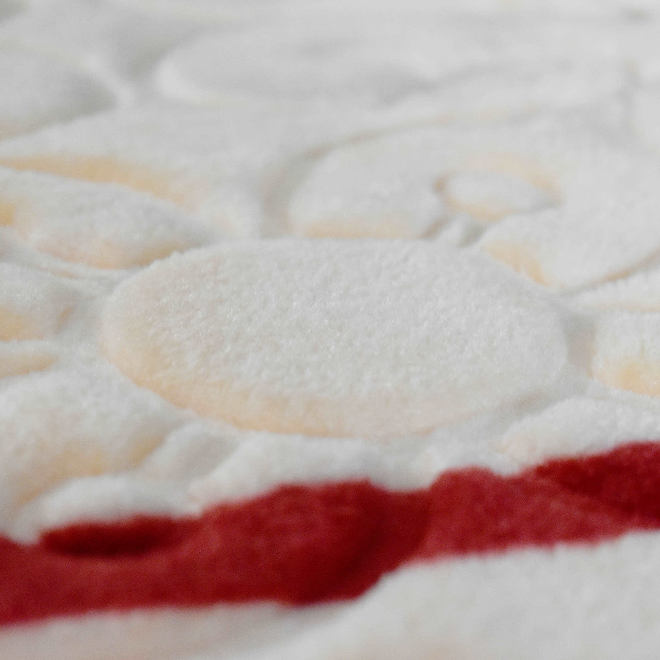 بطانية سرير فردي إيرانية من جولبافت بموديل زهري أحمر