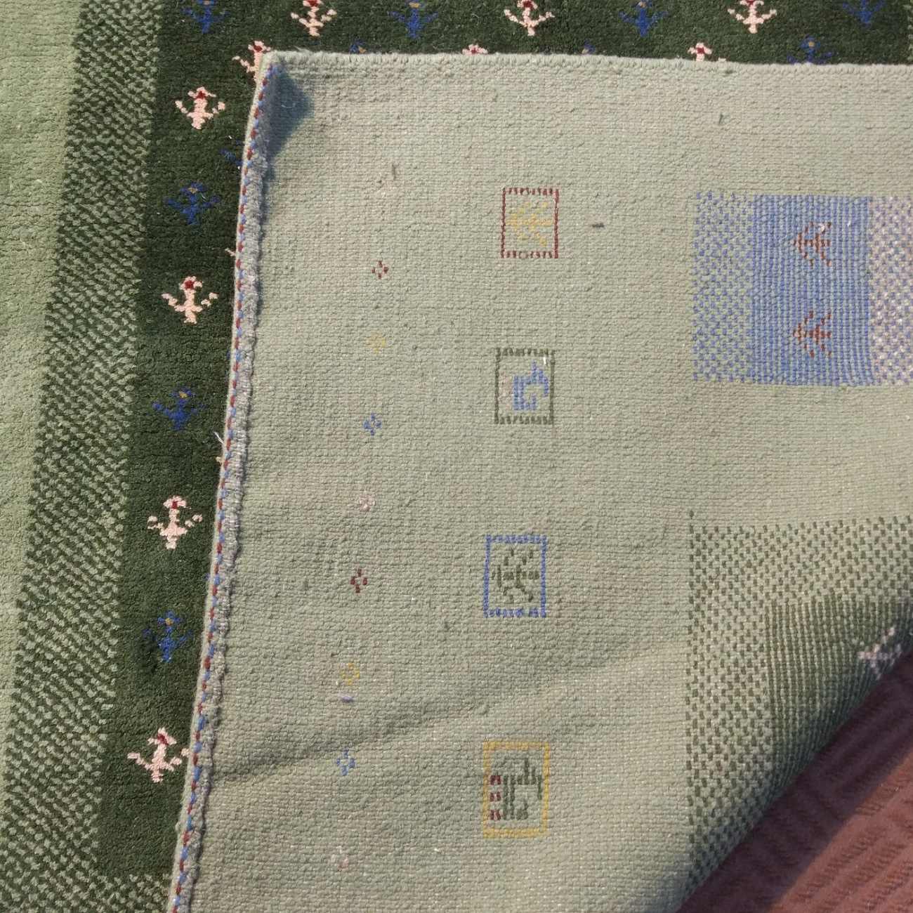 سجاد جابيه إيراني من الصوف محبوك يدويًا في فارس كاشكولي برموز حيوانية