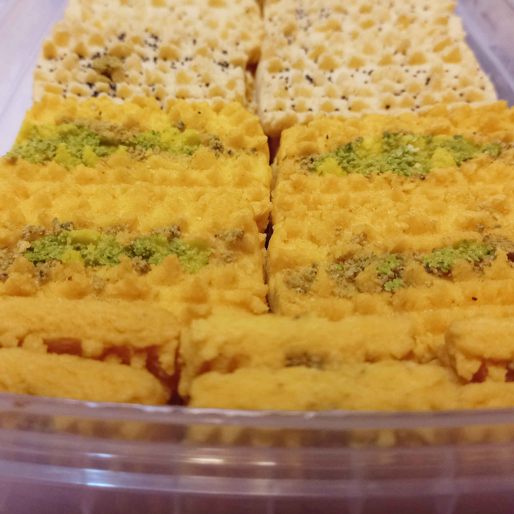 الحلوى الإيرانية نان چرخی المخبوزة في قزوين – 350 غرام (عبوة من 2)