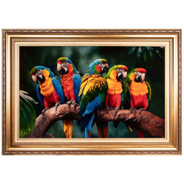 سجادة إيرانية تصويرية محبوكة يدويًا من تبريز تصور الببغاوات