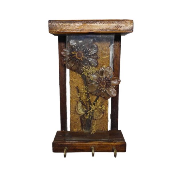 حامل مفاتيح جداري مزخرف ومصنوع يدويًا بتصميم زهور وزجاج