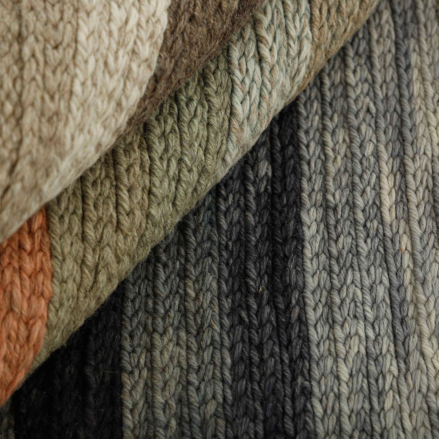 سجاد جابيه إيراني حرفي أصلي من الصوف محبوك يدويًا مخطط