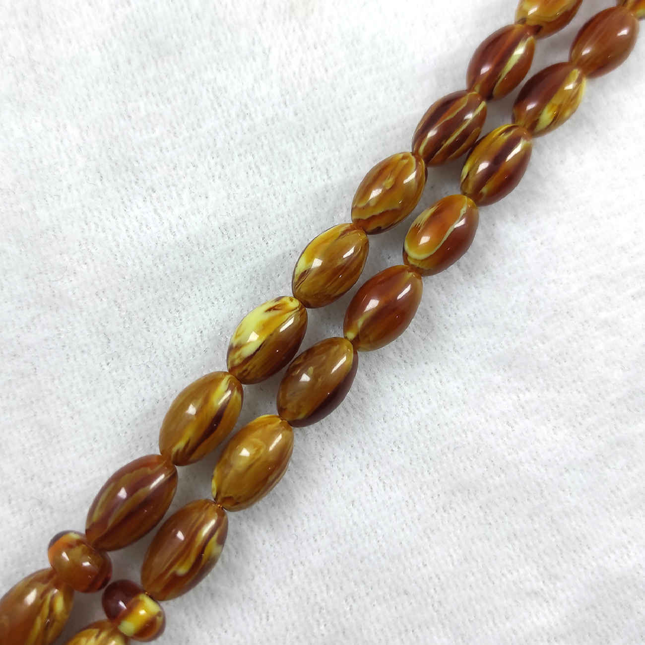 السبحة الإسلامية من راتنج الصندل مصنوعة بـ 33 حبة تسبيح – الداكن