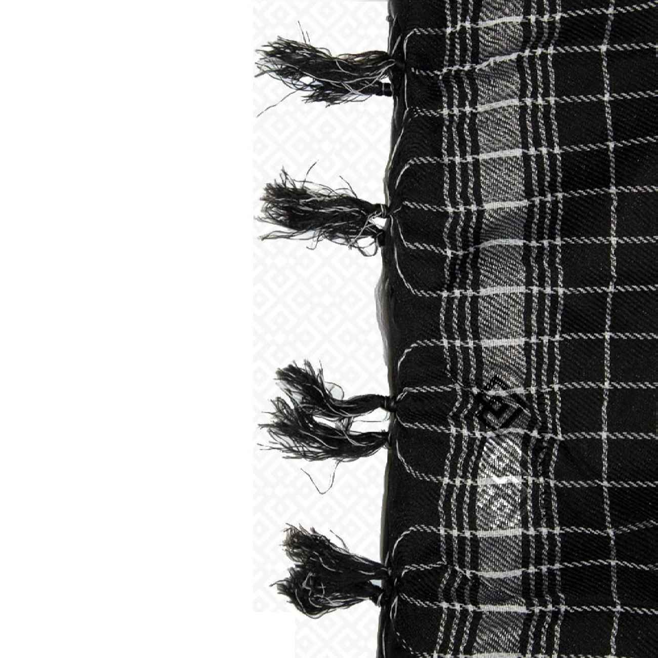 كوفية مستوحاة من فلسطين – وشاح عربي تقليدي بنقشة كلاسيكية