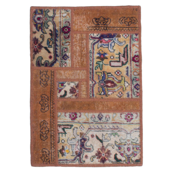 سجادة مرقعة إيرانية قديمة محبوكة يدويًا بنمط هندسي بني