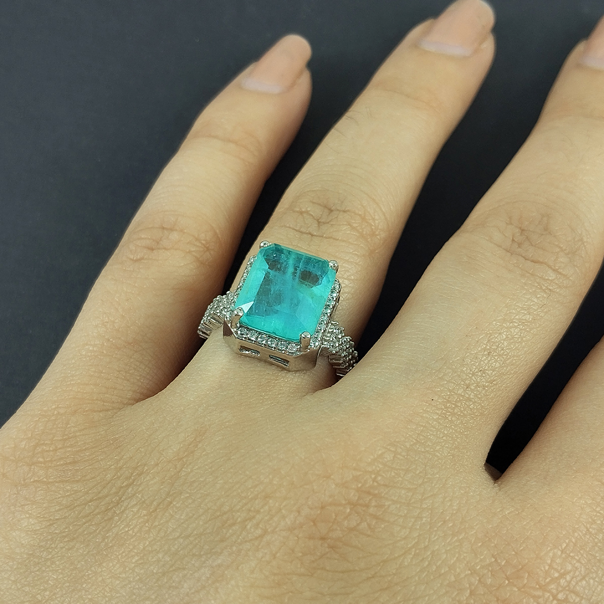 خاتم فضة بحجر السيترين الأزرق للنساء