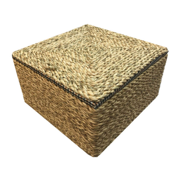 سلة مُنسوجة يدويًا بغطاء نموذج كاميليا