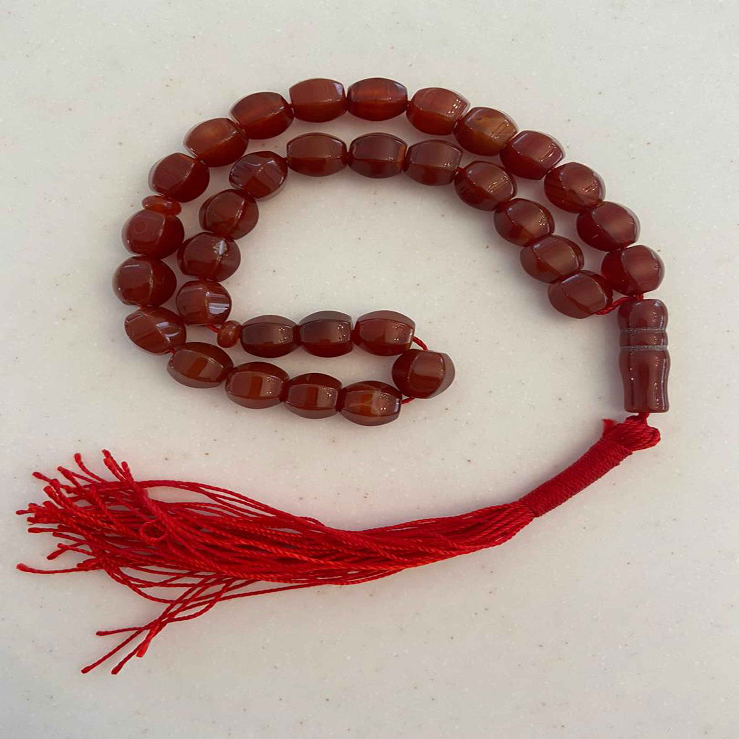 مسبحة إسلامية من العقيق مصنوعة من 33 حبة تسبيح هادي