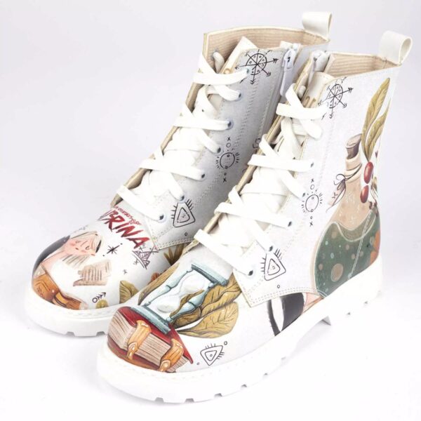 بوتات كاحل بطبعة جرافيتي للنساء – جلد صناعي وكعب روبر