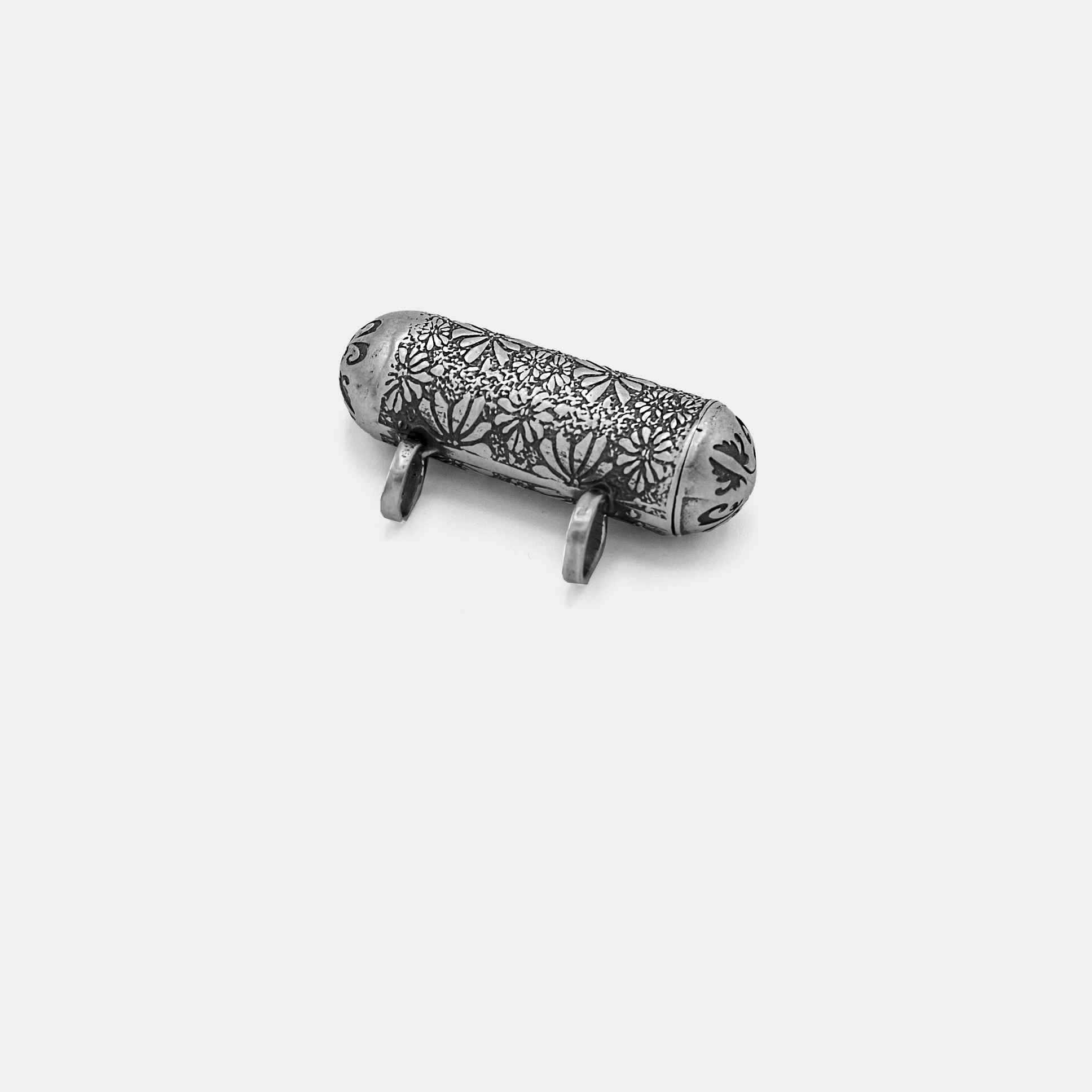 قلادة فضية إسلامية بحرز الإمام جواد للشيعة