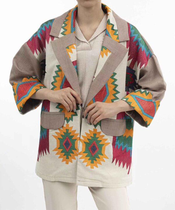 مانتو إيراني مطرز للنساء بتصميم هندسي