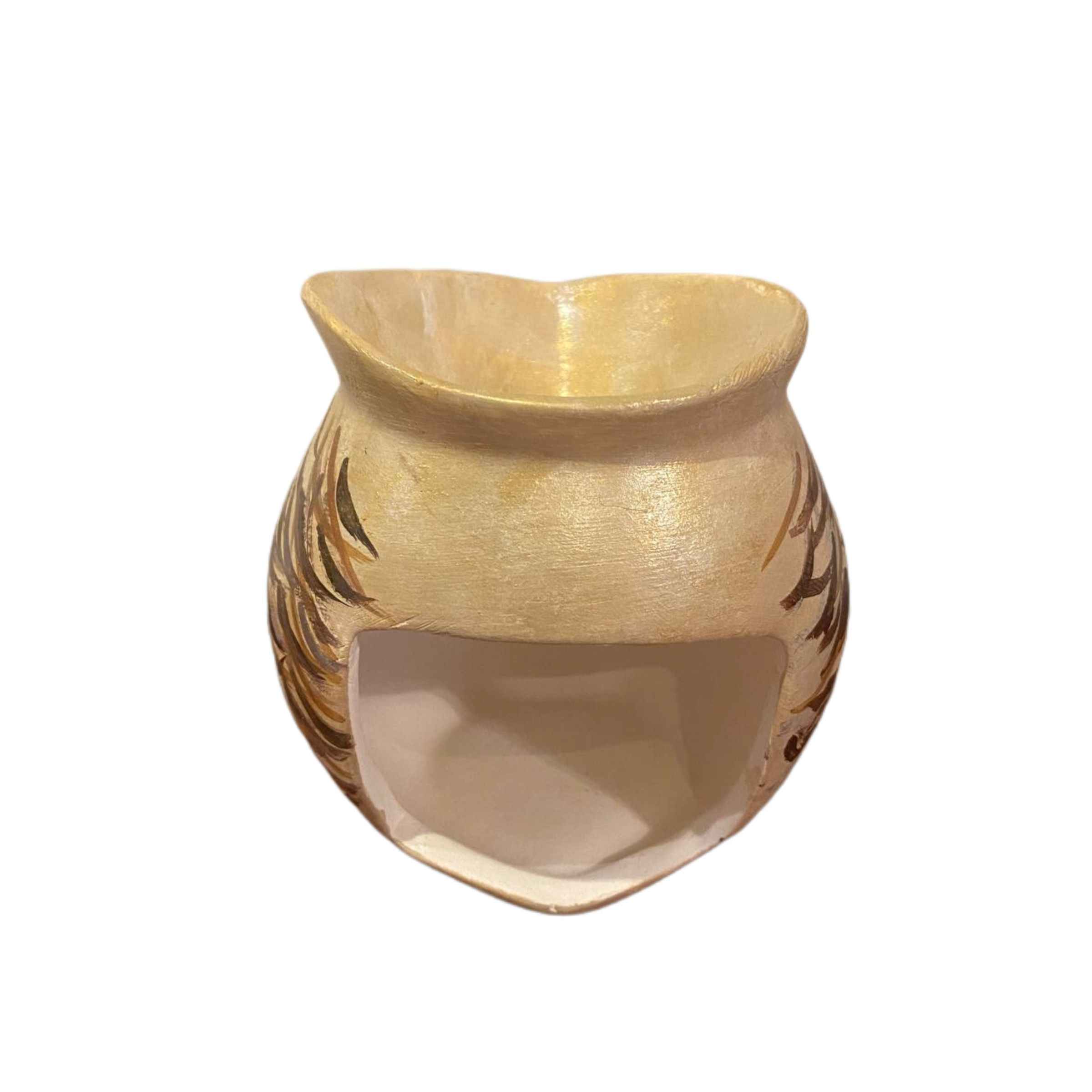 شمعدان فخار مصنوع يدوياً بتصميم البومة