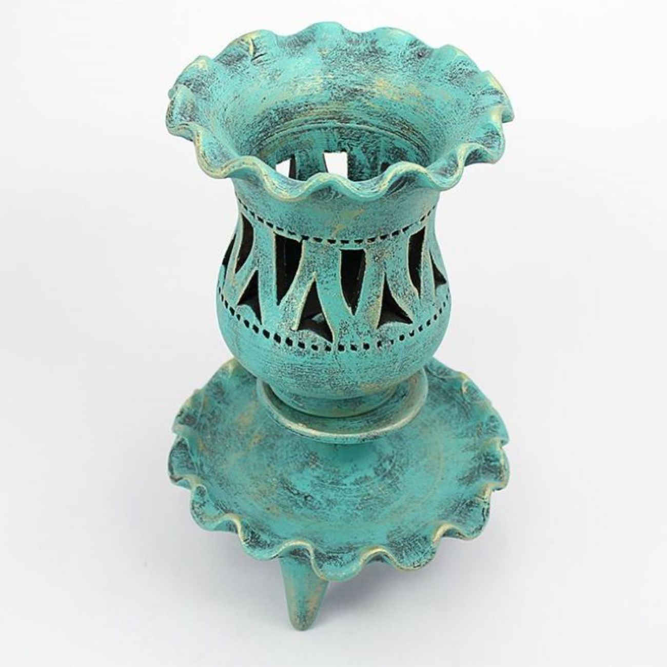 شمعدان فخار مصنوع يدوياً بتصميم التوليب