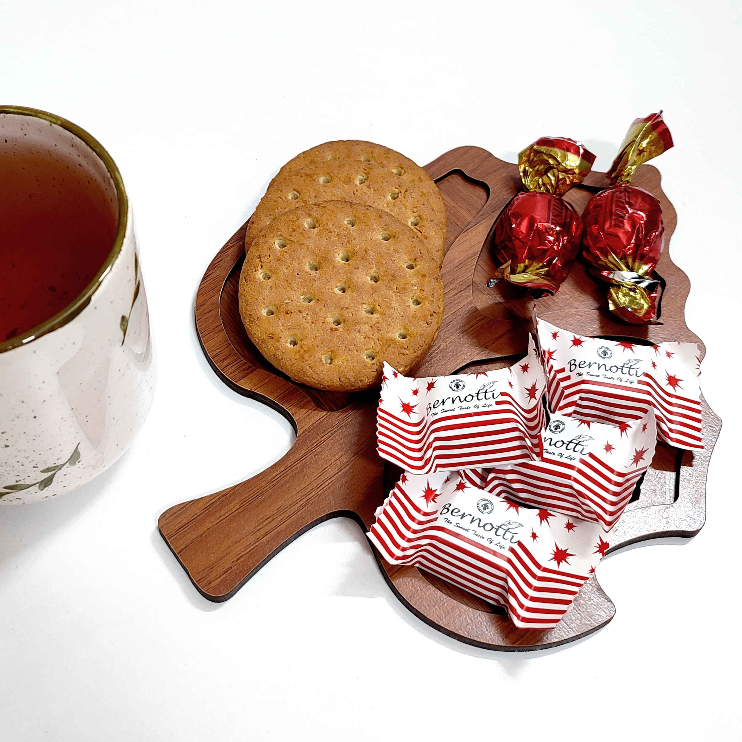 صينية خشبية على شكل ورقة MDF مع ثلاثة أقسام (طقم من 2)