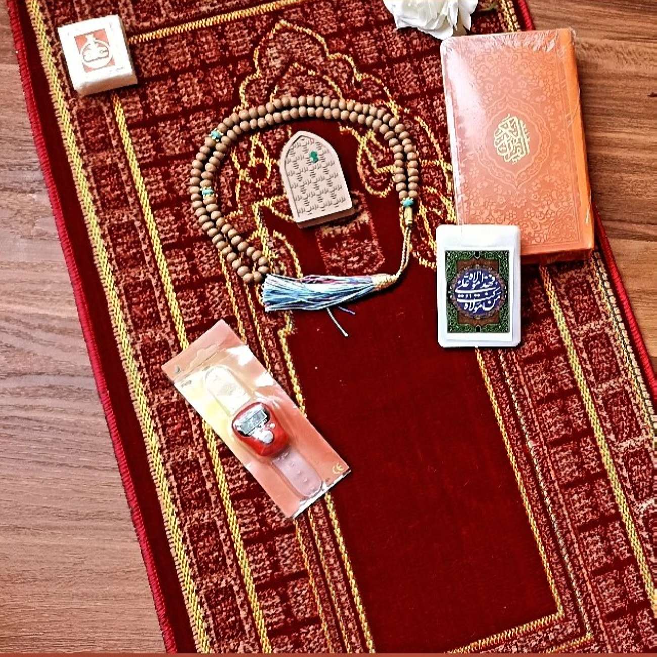 راية إسلامية شيعية – الإمام حسين جداريه