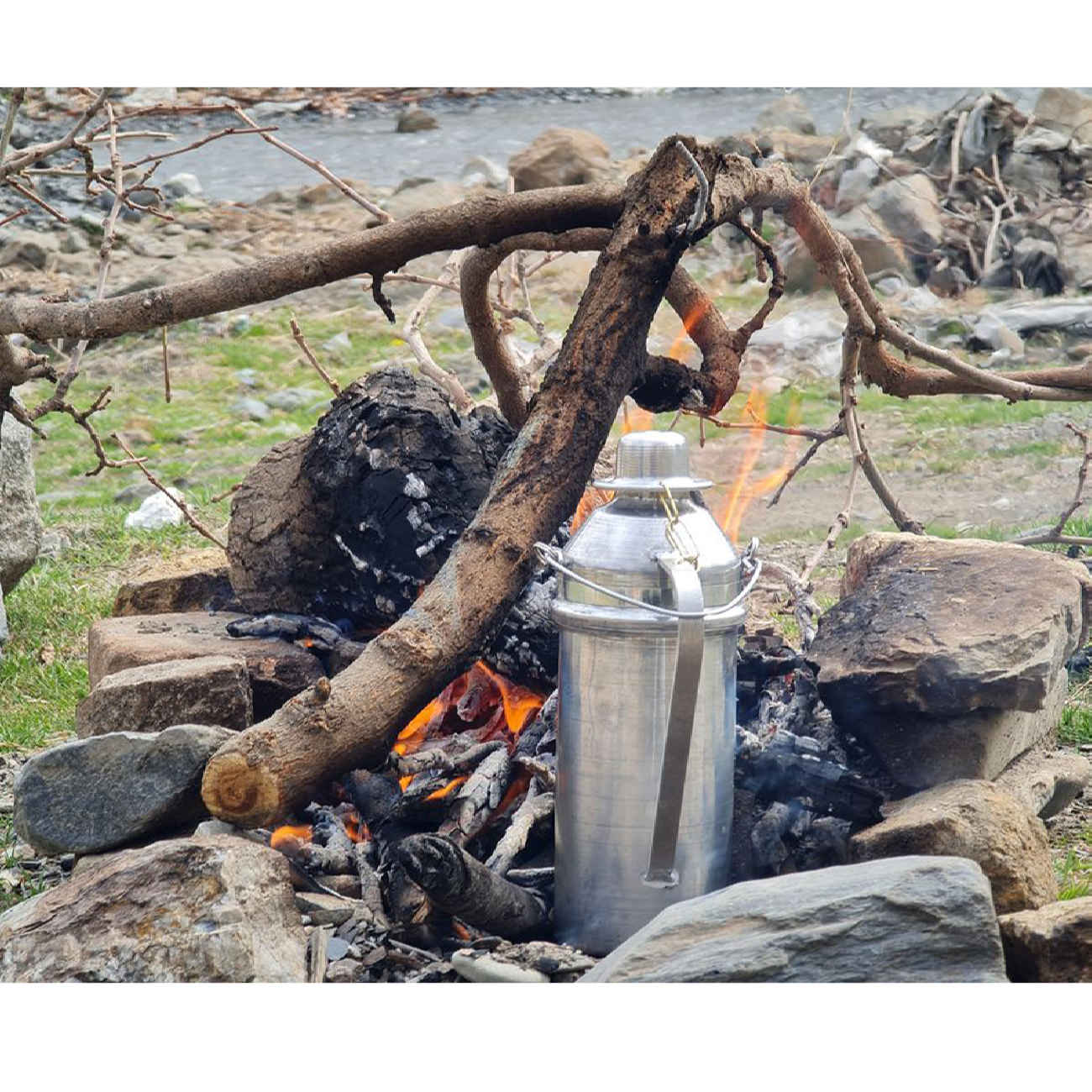 غلاية تخييم خارجية مناسبة للنار المخيم