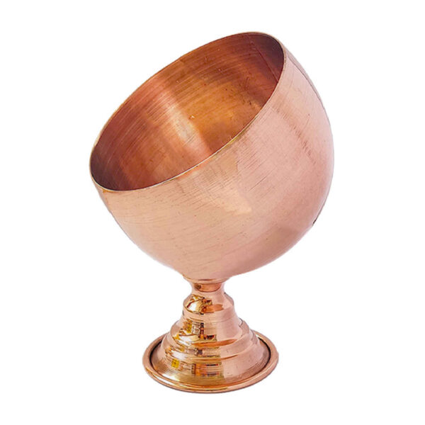 وعاء نحاسي إيراني مطروق مع قاعدة - أنيق وفاخر