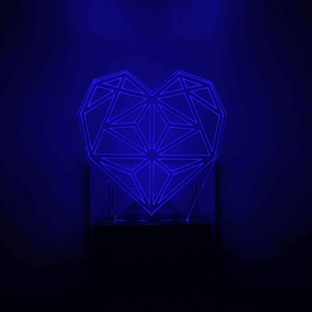 ضوء ليلي LED بتصميم مدفأة نموذج مثبت على الجدار