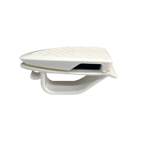 مشبك حامل نظارات الشمس للسيارة – ثبّت نظاراتك أثناء القيادة (x2)