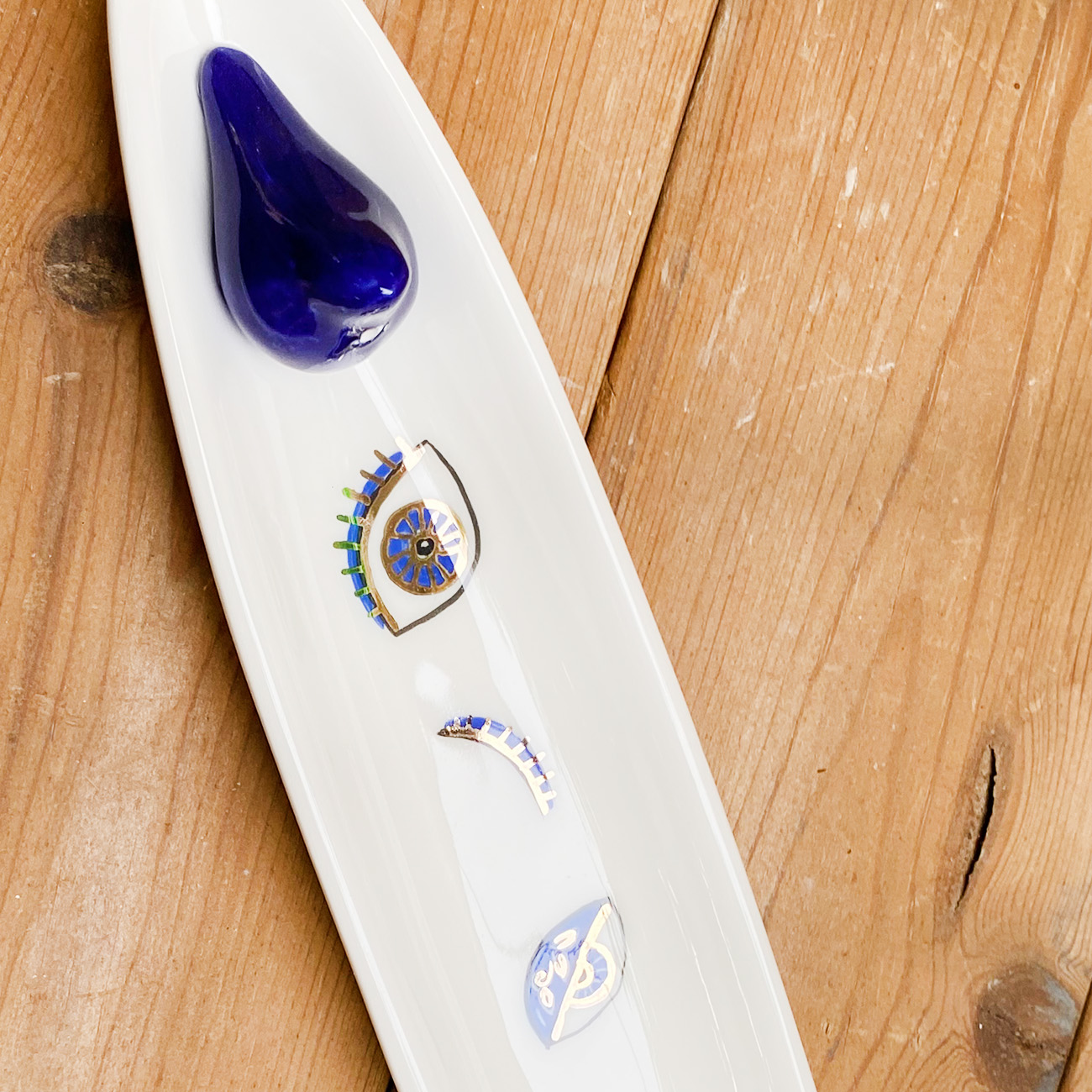 حامل مبخرة سيراميكي – لديكور المنزل بتصميم عين الحسد