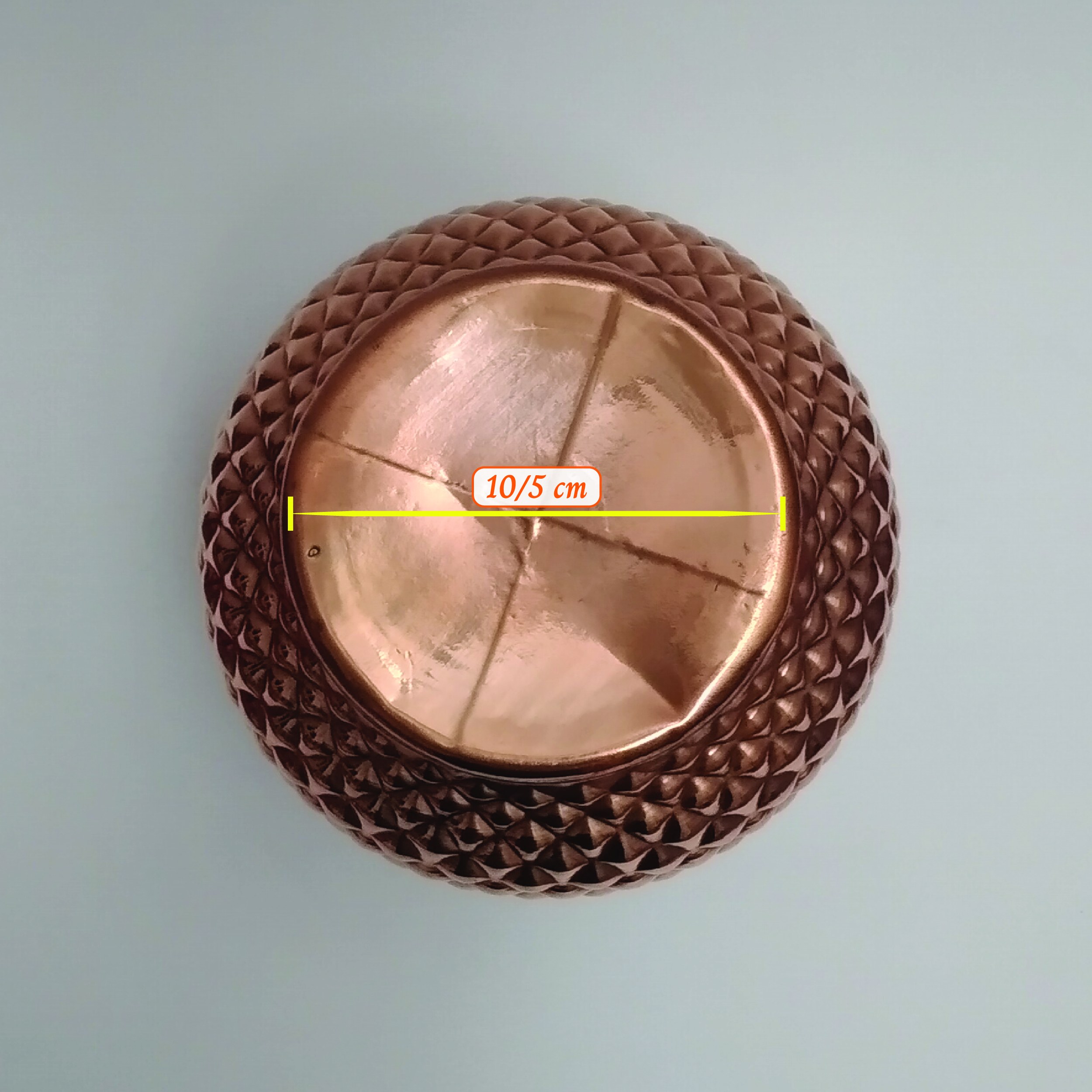 إبريق نحاسي إيراني تقليدي مضغوط ومصنوع يدويًا – كايروس