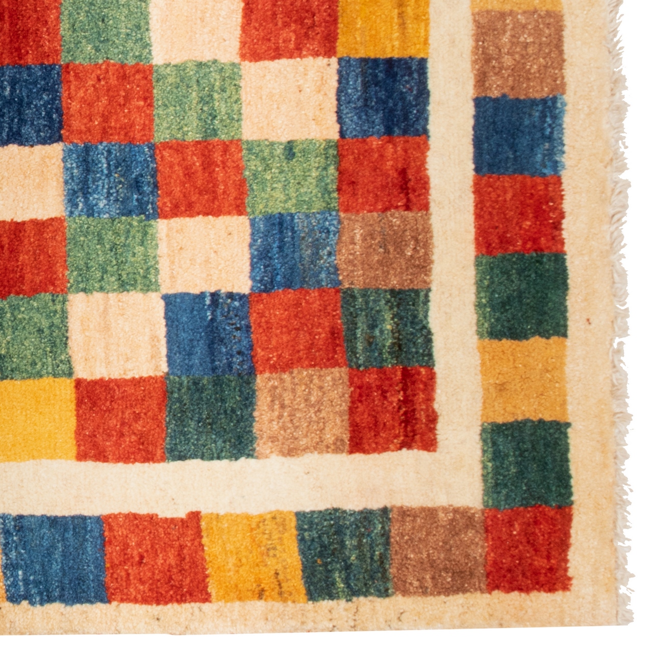 سجاد جابيه إيراني من الصوف منسوجة يدويًا في فارس بنمط مربعات باللون الكريمي