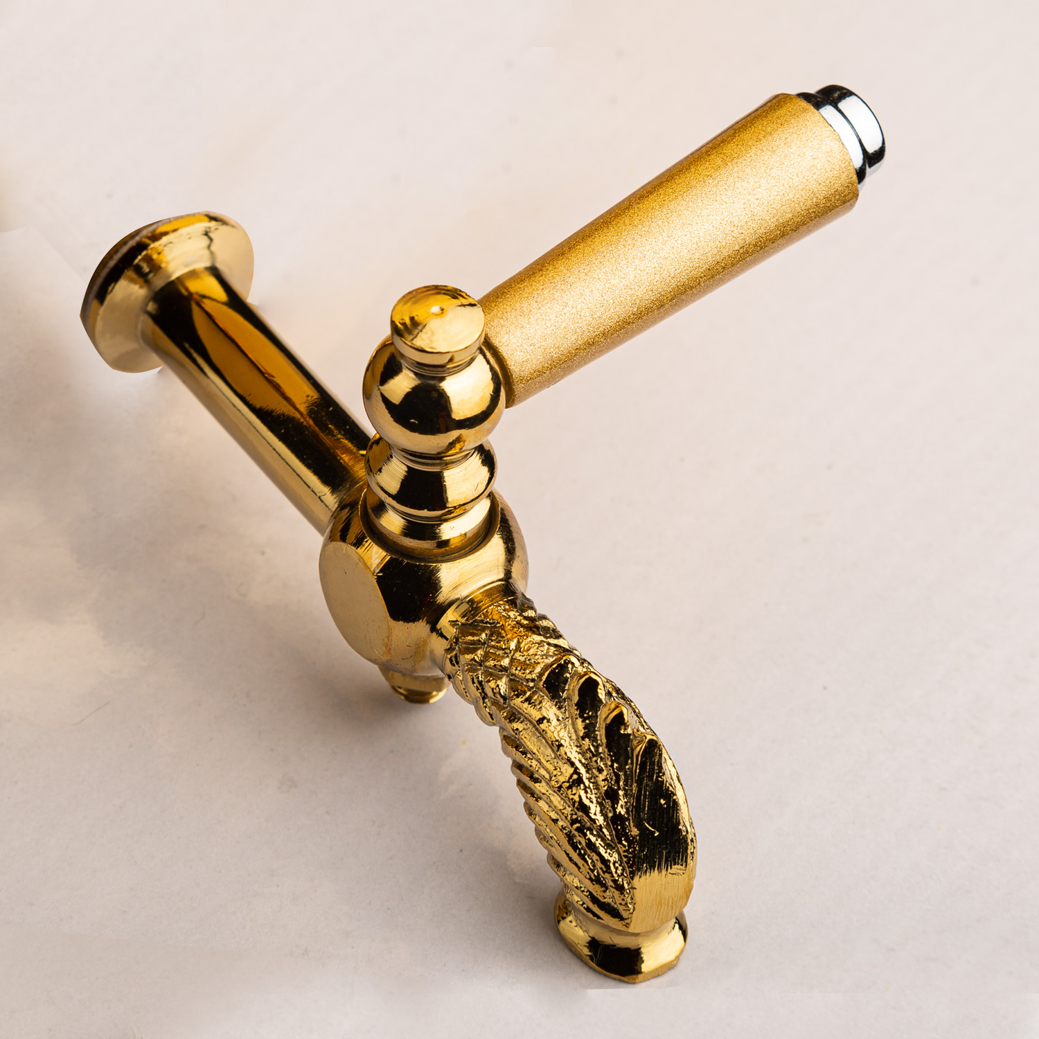 سماور إيراني غازي لصنع الشاي  بتصميم تقليدي بسعة 5 لترات