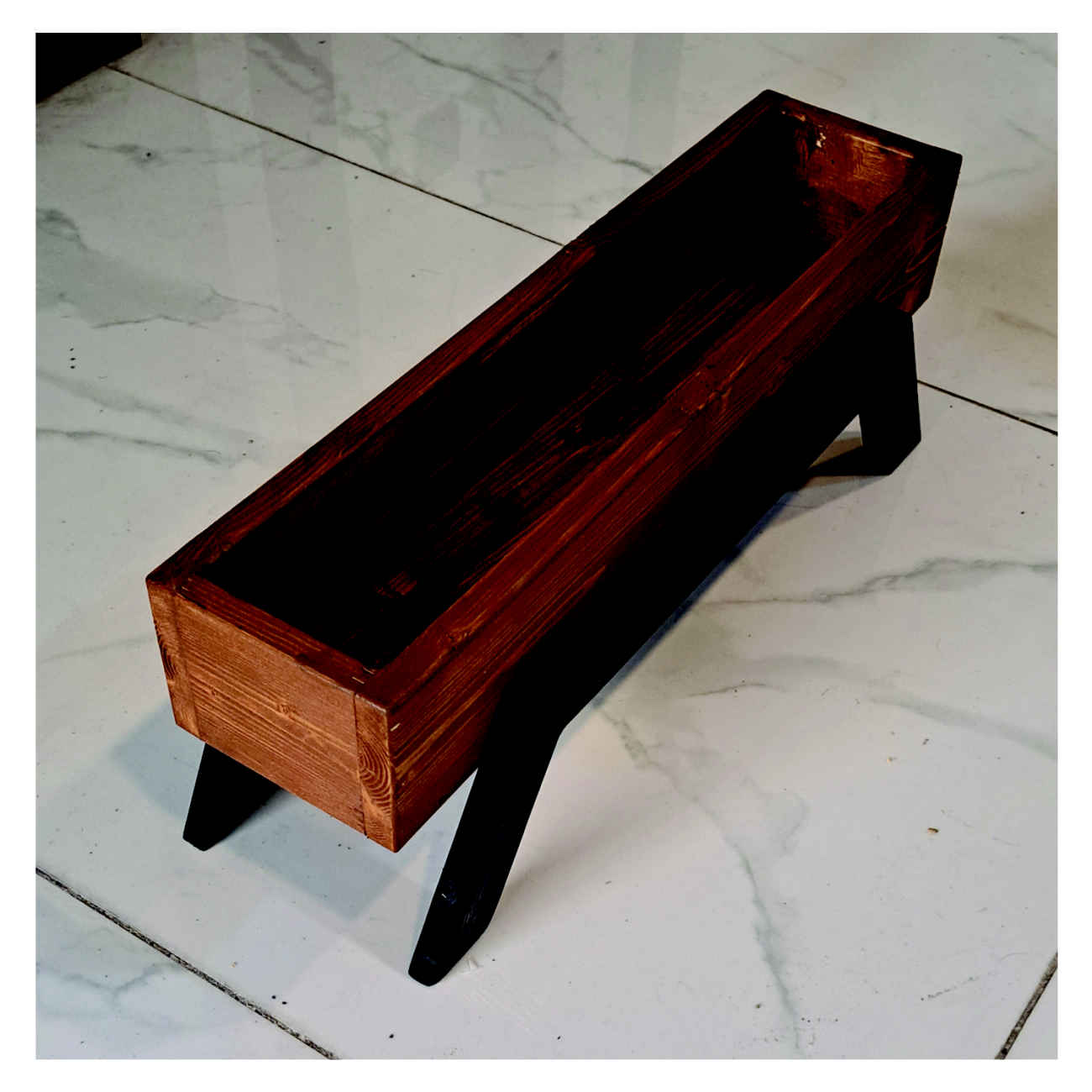 فازة خشبية زخرفية – للديكور الداخلي أو الخارجي