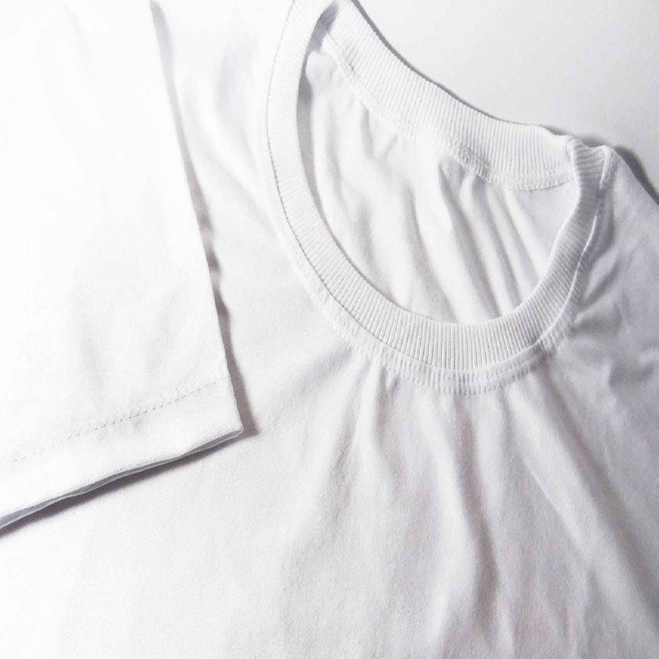 قميص مشجعي كرة القدم بتصميم كرة باللون الأبيض، تكريم لتاريخ كرة القدم