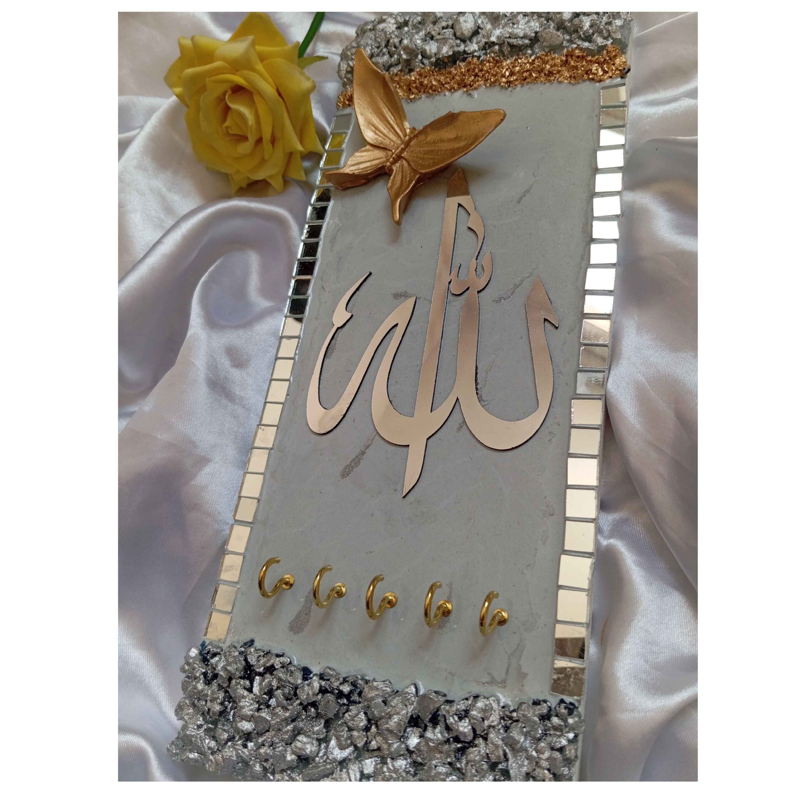 بلاط إيراني مزخرف بإطار – أزرق