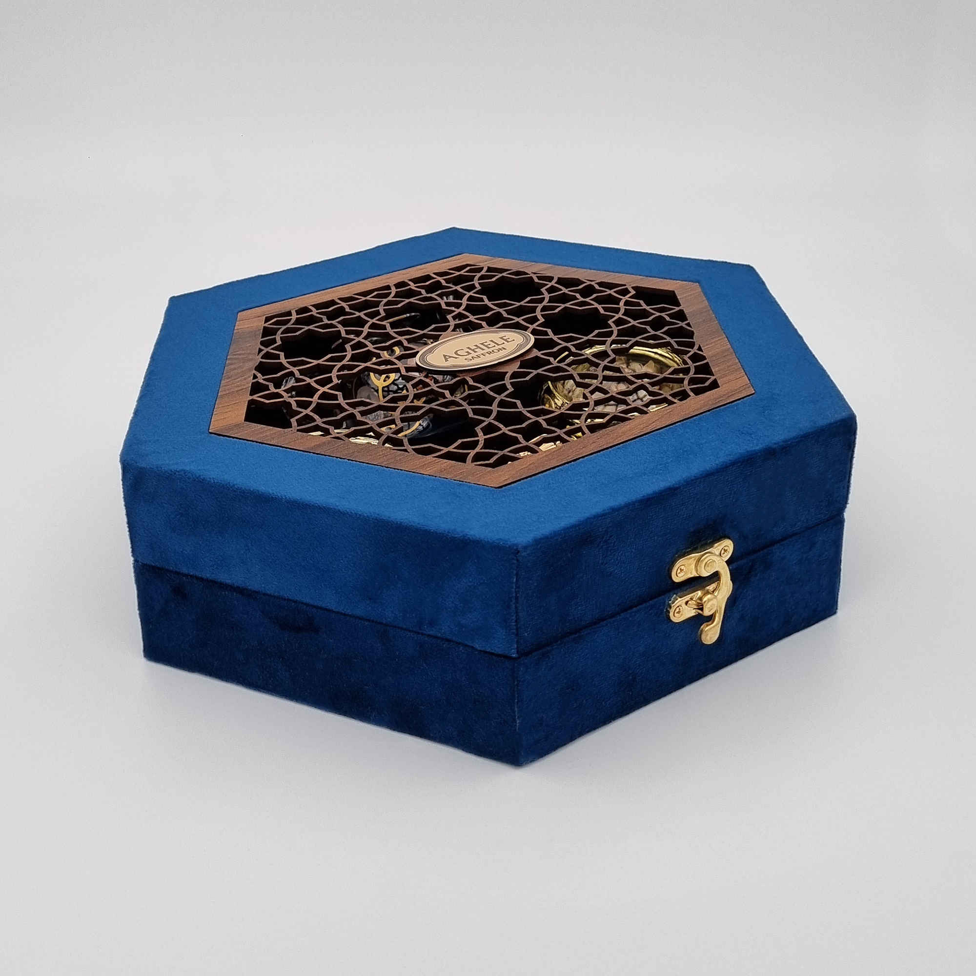 صندوق هدايا الزعفران الإيراني (3 جرام) – مثالي لكل مناسبة مع الهيل، إبريق شاي ومدقة