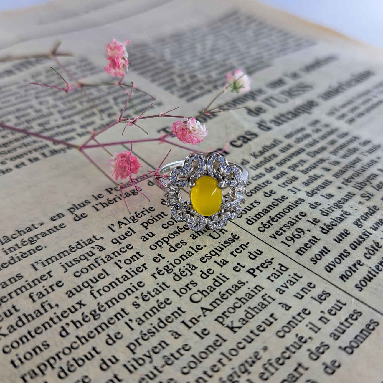 خاتم فضة نسائي إيراني بحجر العقيق موديل شرف الشمس بتصميم زهرة