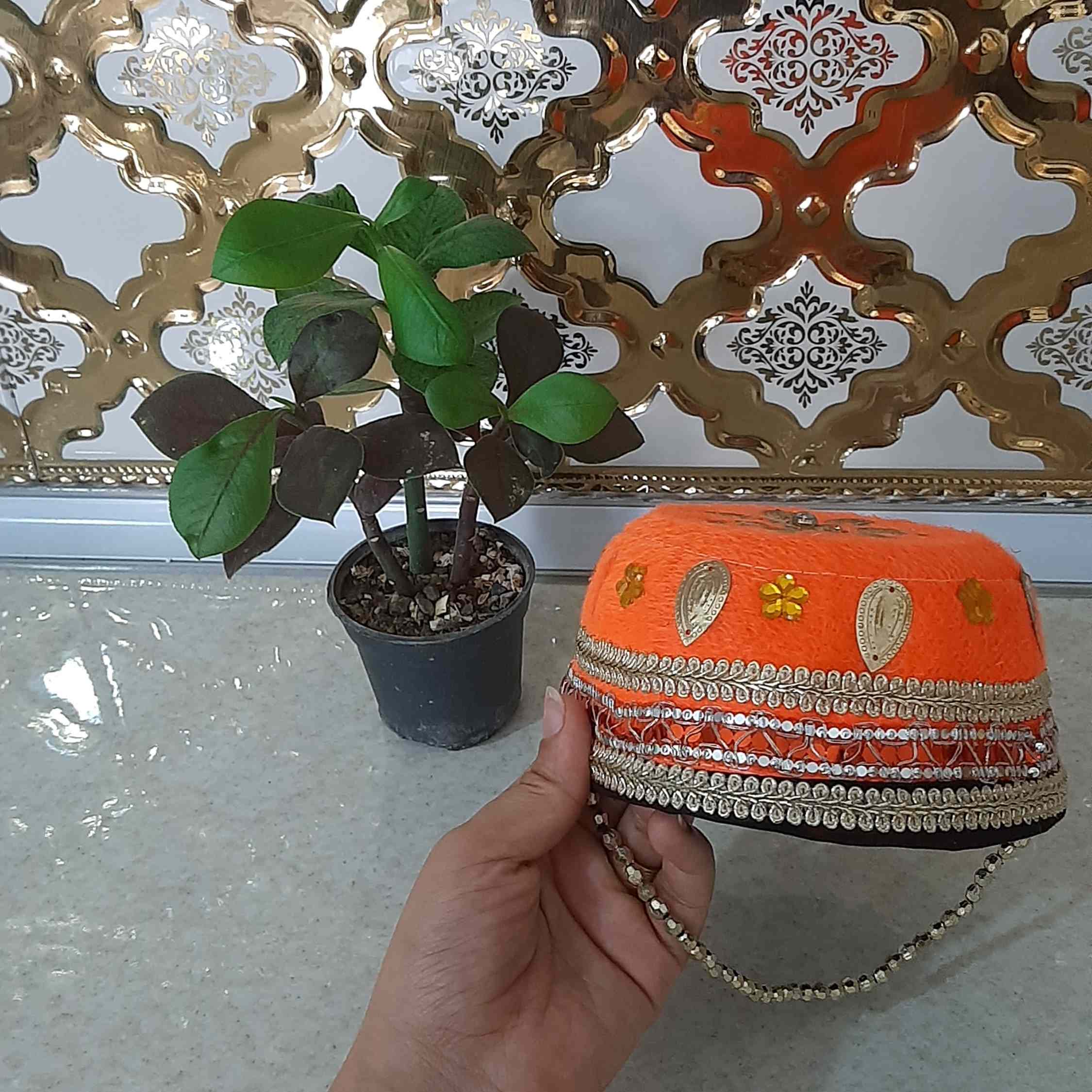 قبعة كردية تقليدية – رمز ثقافي فريد للأطفال