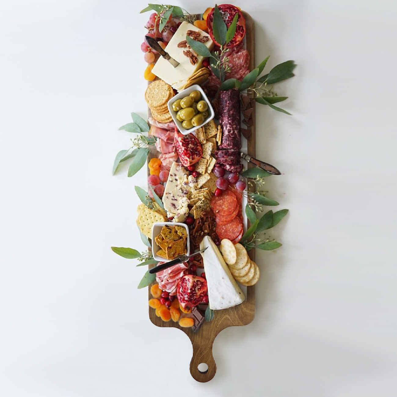 لوح تقطيع وتقديم خشبي موديل مستطيل – عملي وأنيق