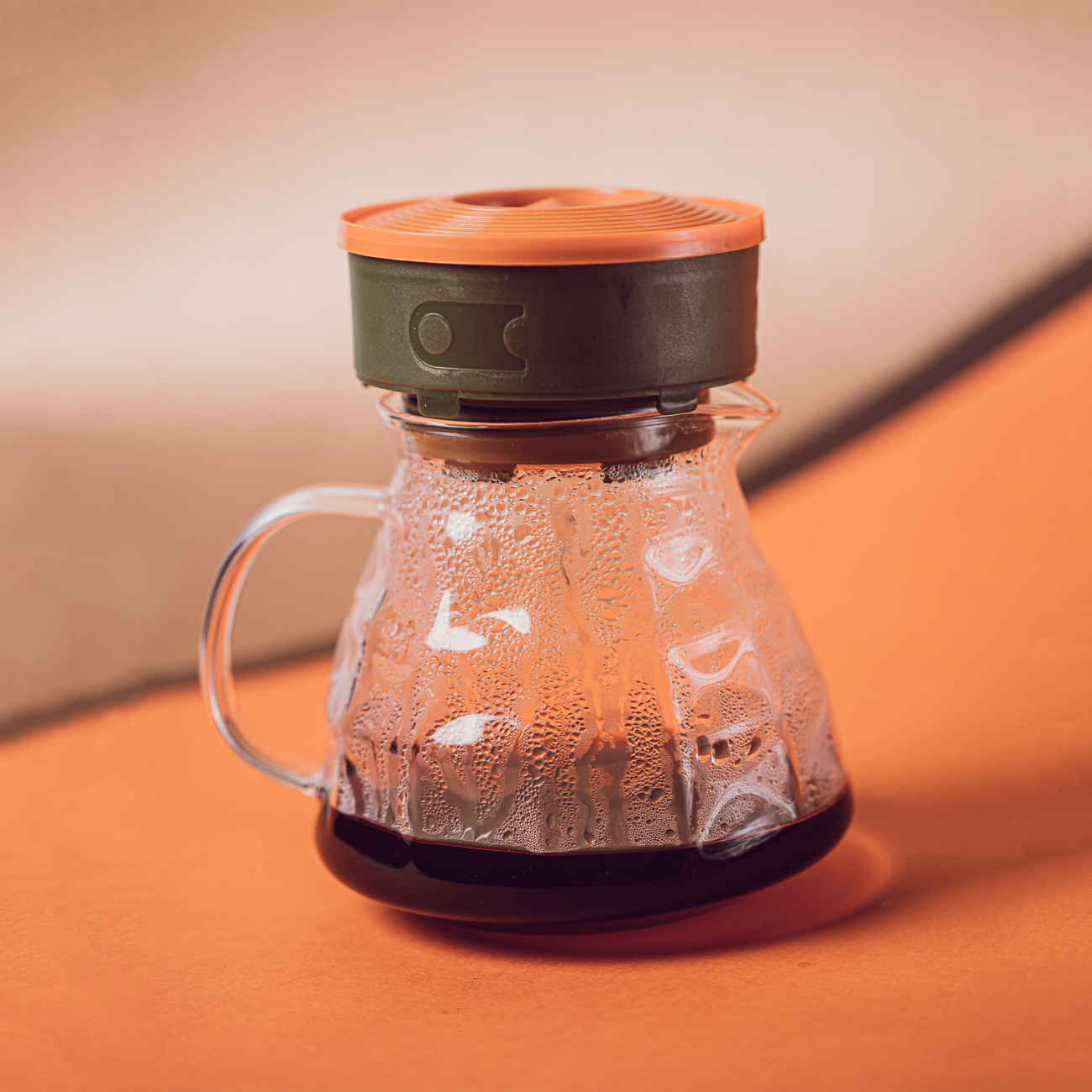 قهوة أون كوب بالتنقيط – لحظات طازجة ومخمرة | عبنتو 136 غرام، عبوة من 3