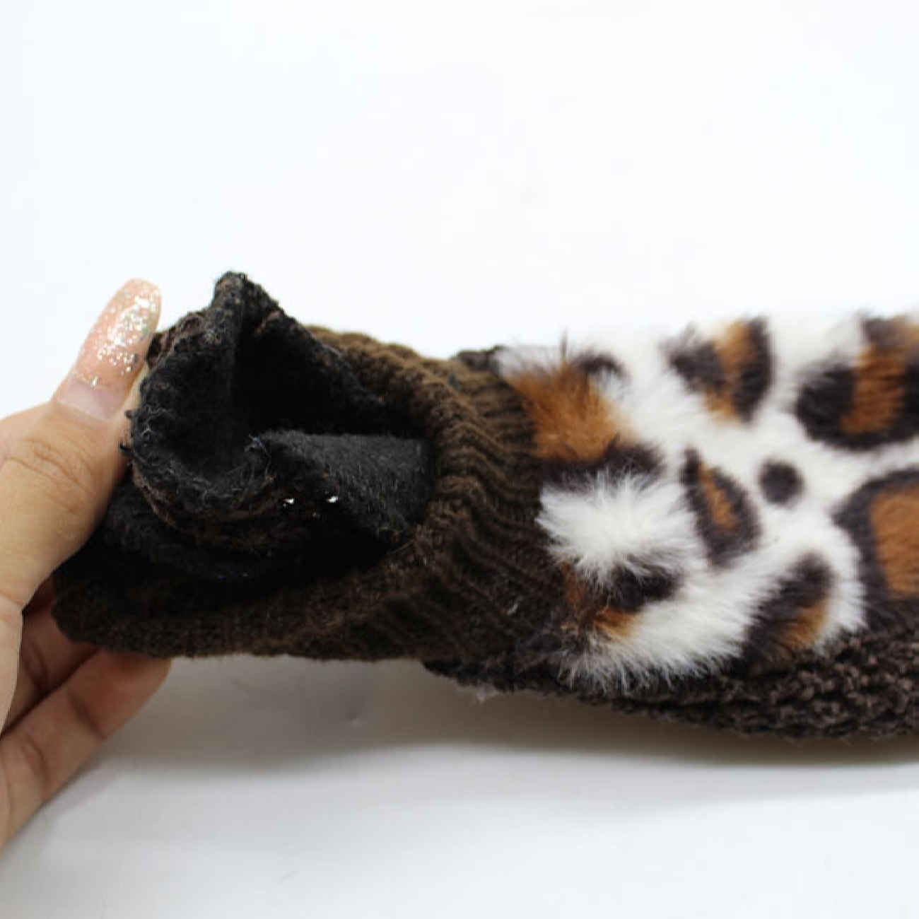 شبشب كروشيه نسائي نكتا – بتصميم فهد باللون البني