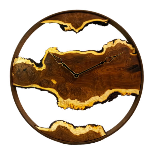 ساعة حائط خشبية ريفية - ديكور منزلي صديق للبيئة