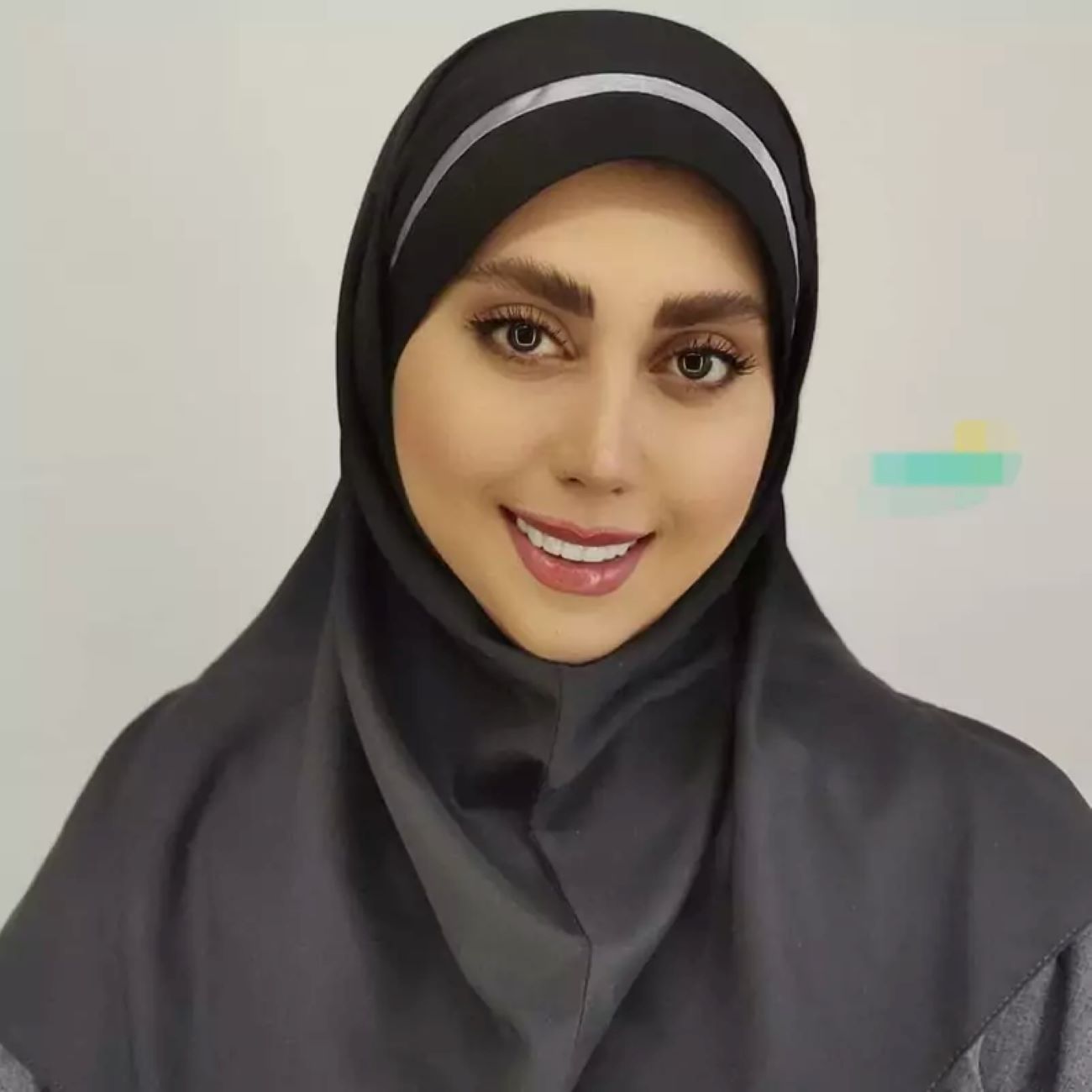 إيشارب مقنعه يومي لكل خزانة – أناقة خالدة
