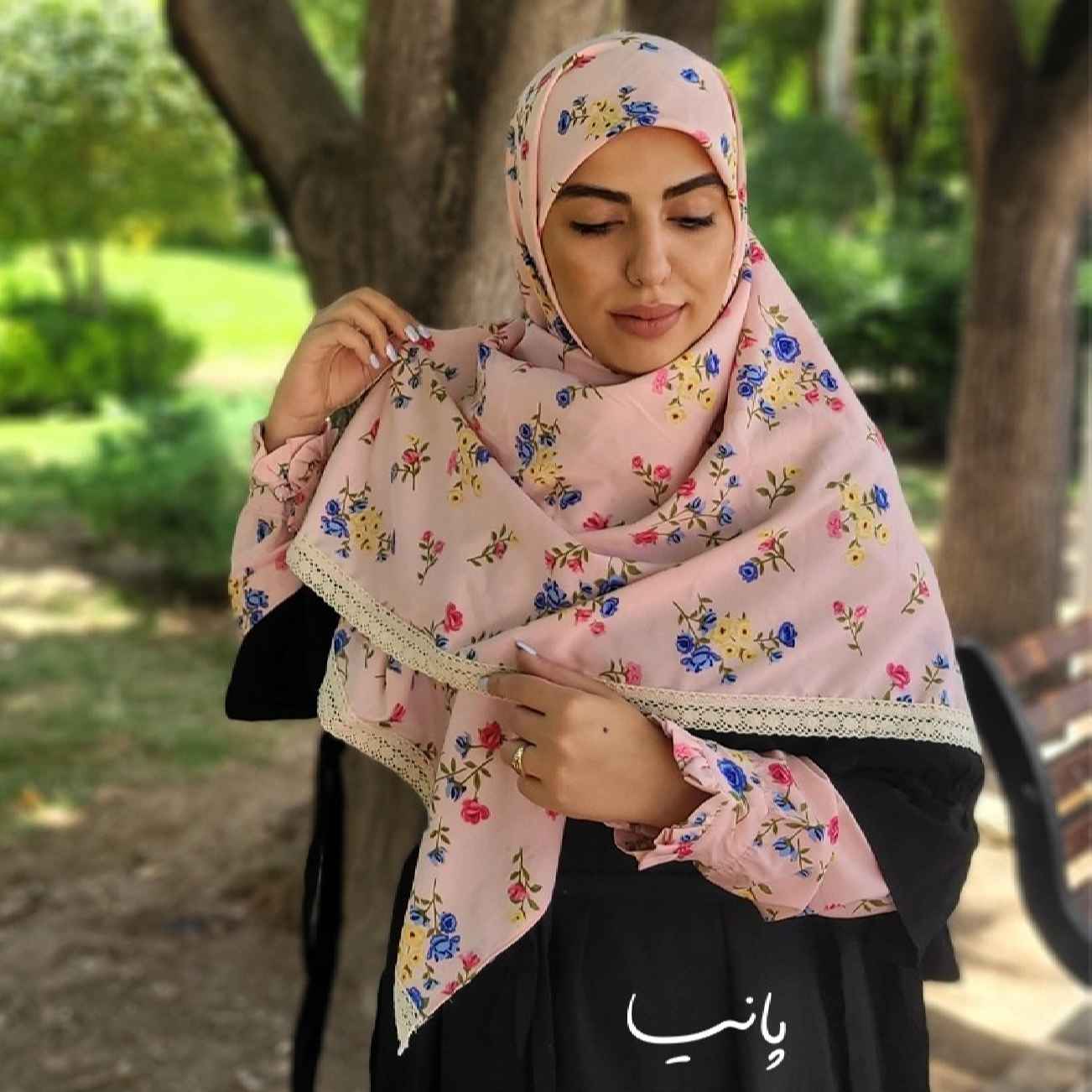 إصدار بيروز – حامل أقلام خشبي بنقوش تقليدية إيرانية
