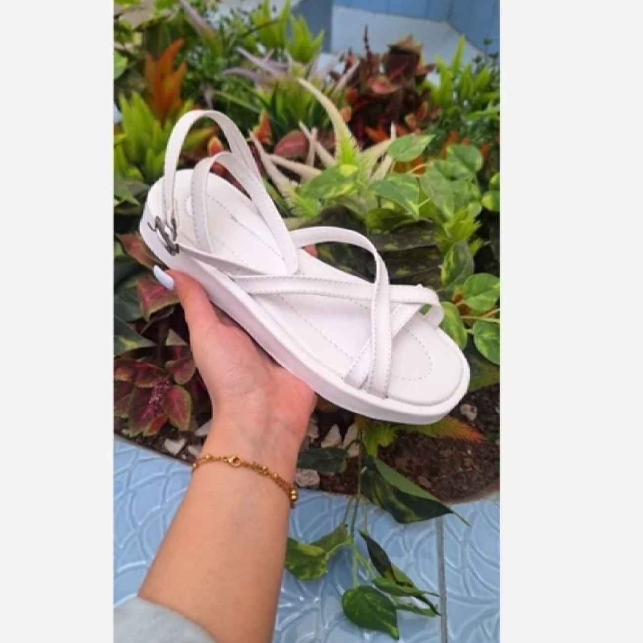 صندل جلادياتور أربطة قابل للتهوية – مريح للارتداء طوال اليوم