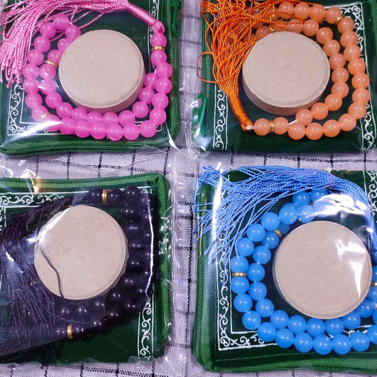 طقم صلاة كربلاء – مُهر، مسبحة، وسجادة صلاة بسحاب