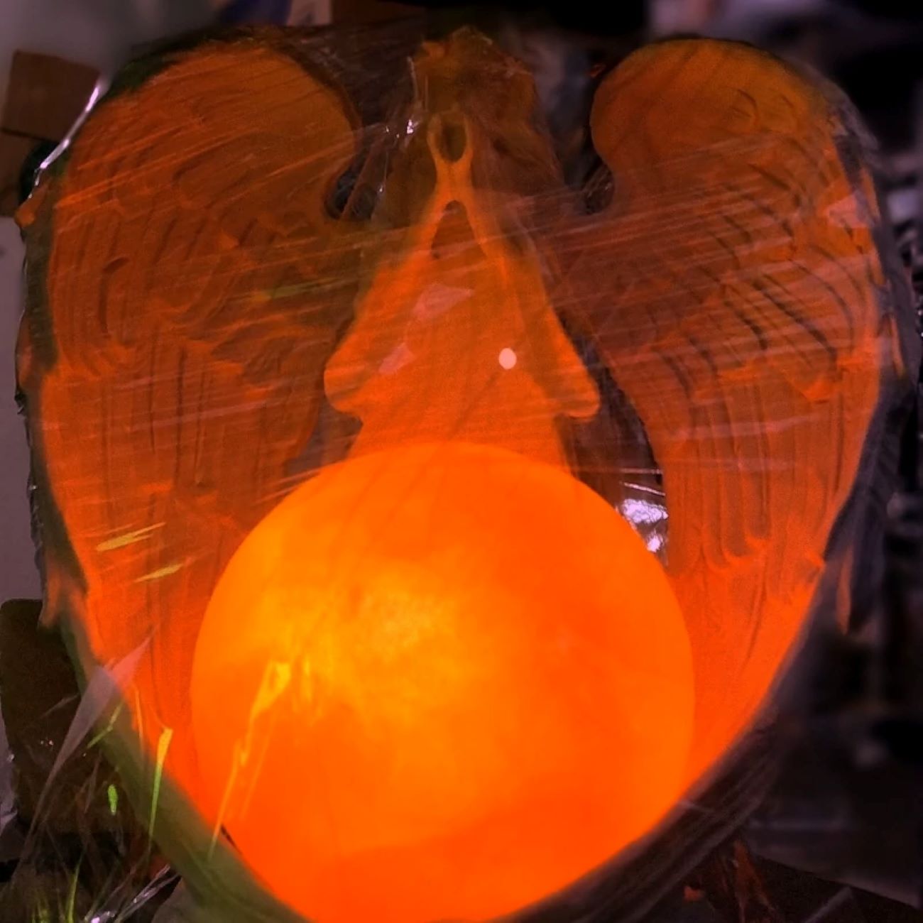 نموذج مصباح ملح “ملاك” مع كرة ملح – ضوء ليلي جميل