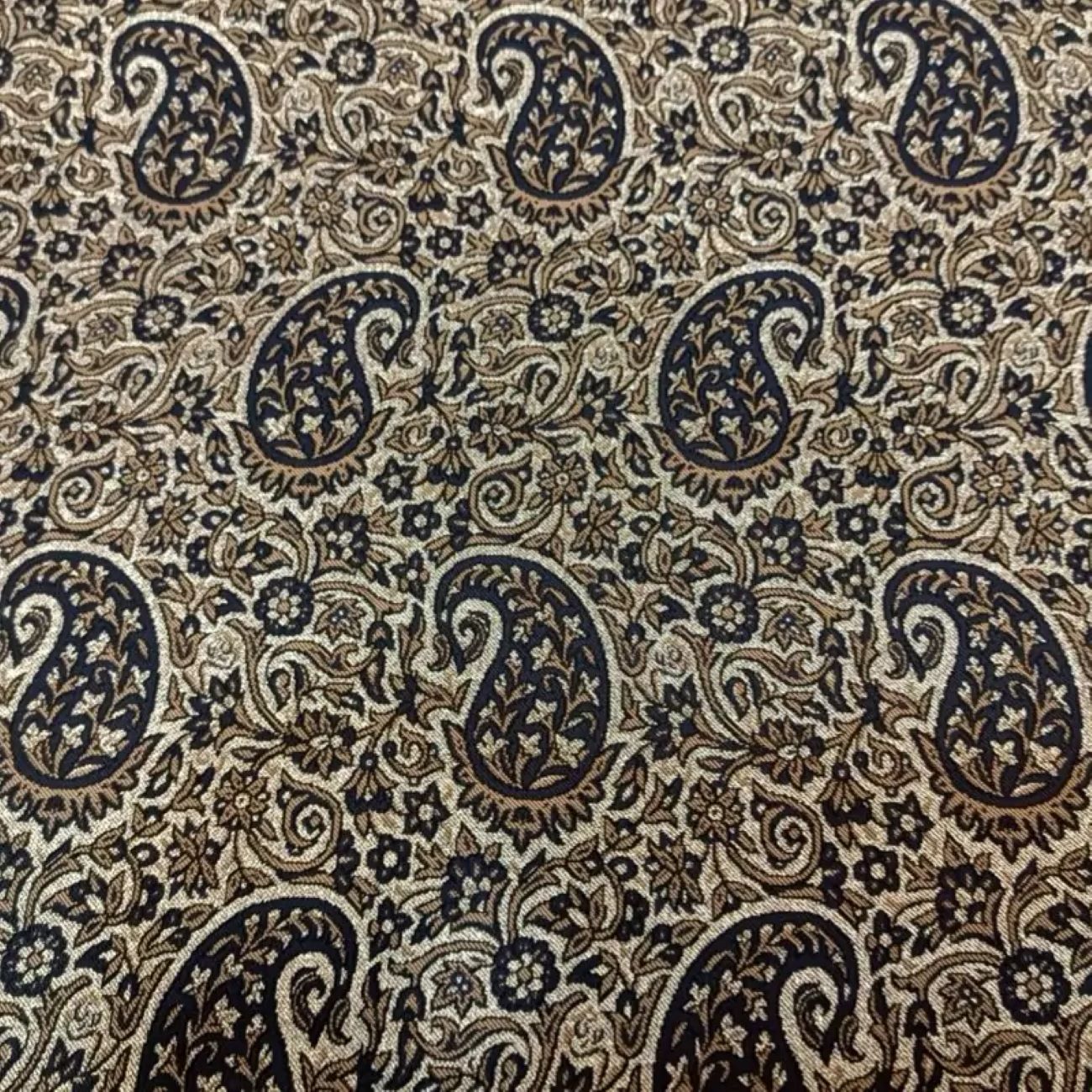 سحر الترمه: نسج الأحلام الإيرانية