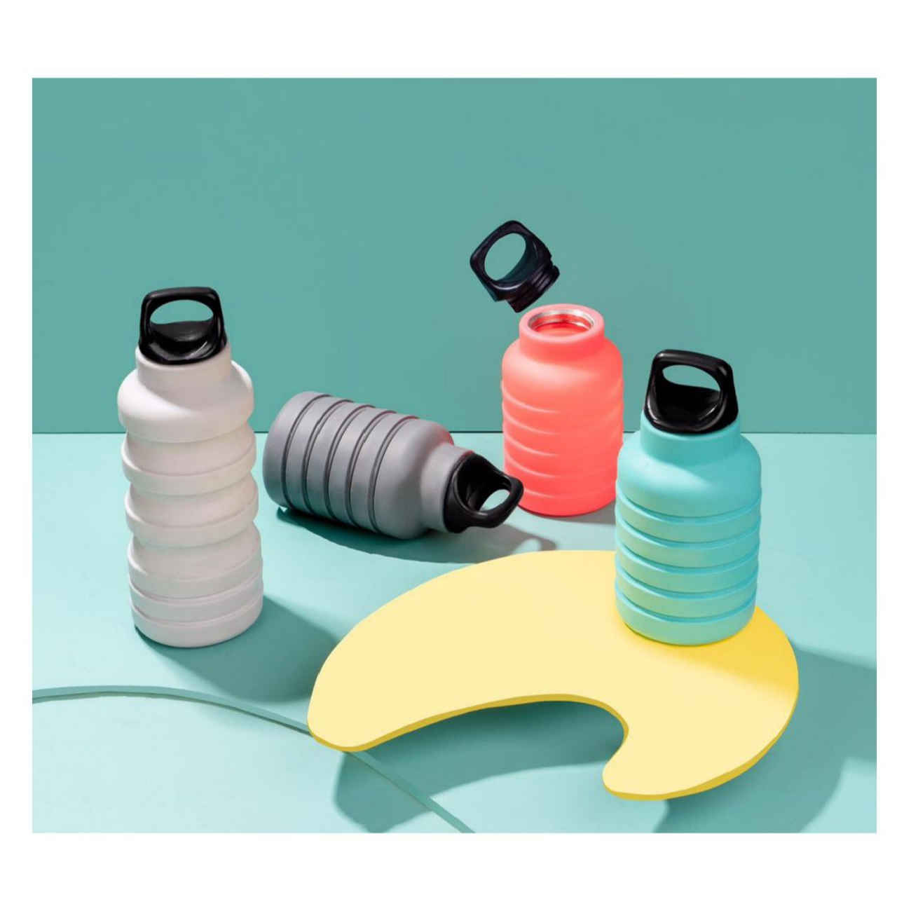 Thumbnail 9: زجاجة مياه سيليكون مرنة – سهلة الحمل، مثالية للمشي والجري وركوب الدراجات